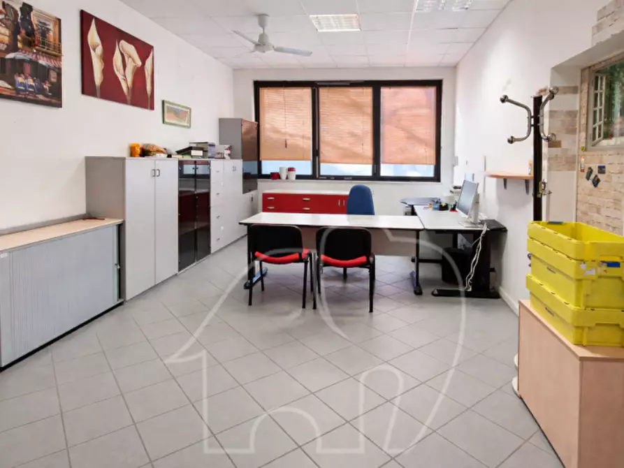 Immagine 10 di Capannone industriale in vendita  in via Braille a Bolzano