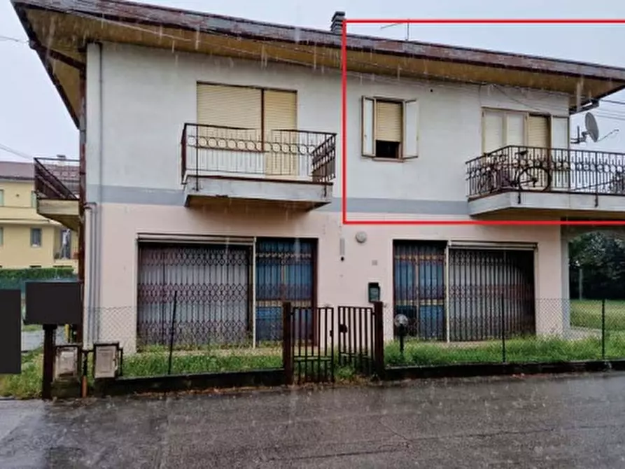 Immagine 3 di Appartamento in vendita  in Via Crevada, 14 a San Pietro Di Feletto