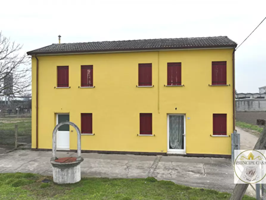 Immagine 1 di Casa indipendente in vendita  in Via Bortolina a Villa Estense
