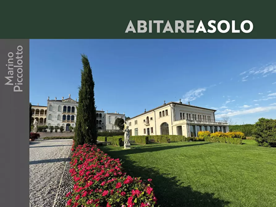 Immagine 1 di Villa in vendita  in Via Palladio a Asolo