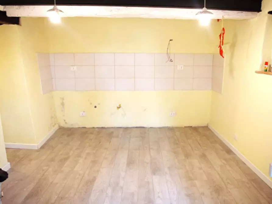 Immagine 3 di Appartamento in vendita  in Sanfatucchio a Castiglione Del Lago