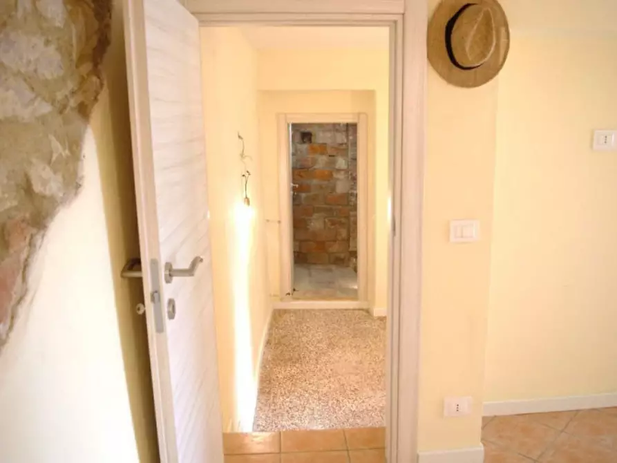 Immagine 10 di Appartamento in vendita  in Sanfatucchio a Castiglione Del Lago