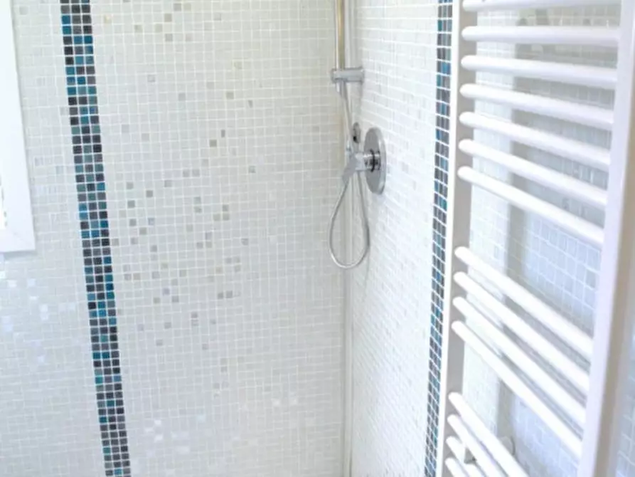 Immagine 18 di Appartamento in vendita  in Sanfatucchio a Castiglione Del Lago