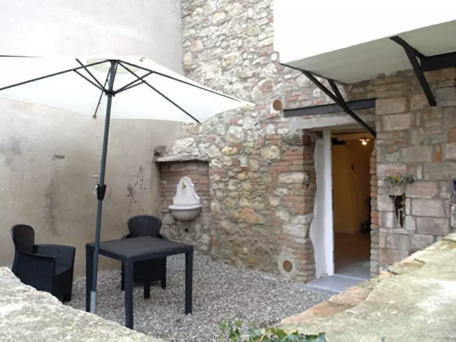 Immagine 20 di Appartamento in vendita  in Sanfatucchio a Castiglione Del Lago