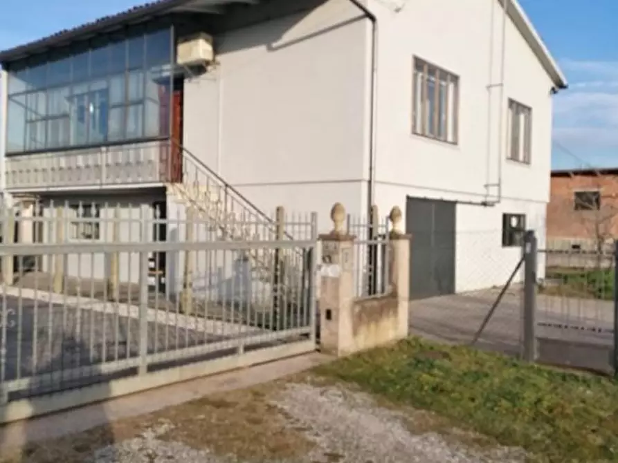 Immagine 10 di Casa indipendente in vendita  a Masi