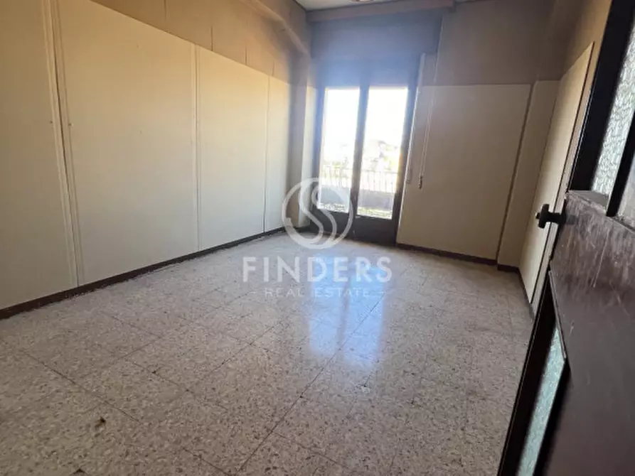 Immagine 11 di Appartamento in vendita  in Via Vittorio Veneto a Reggio Di Calabria