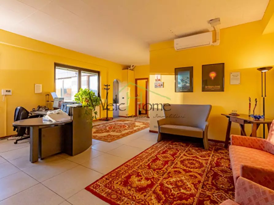 Immagine 2 di Ufficio in affitto  in Via Fermi a Orsenigo