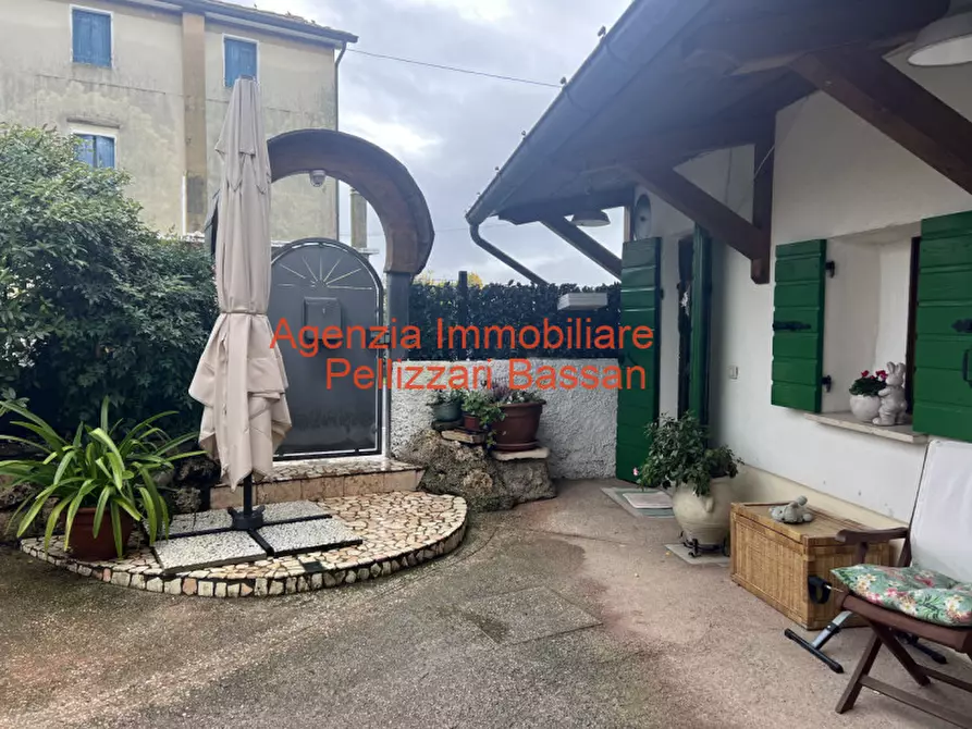 Immagine 32 di Casa indipendente in vendita  in VIA SCHIAVONESCA 38 a Nervesa Della Battaglia