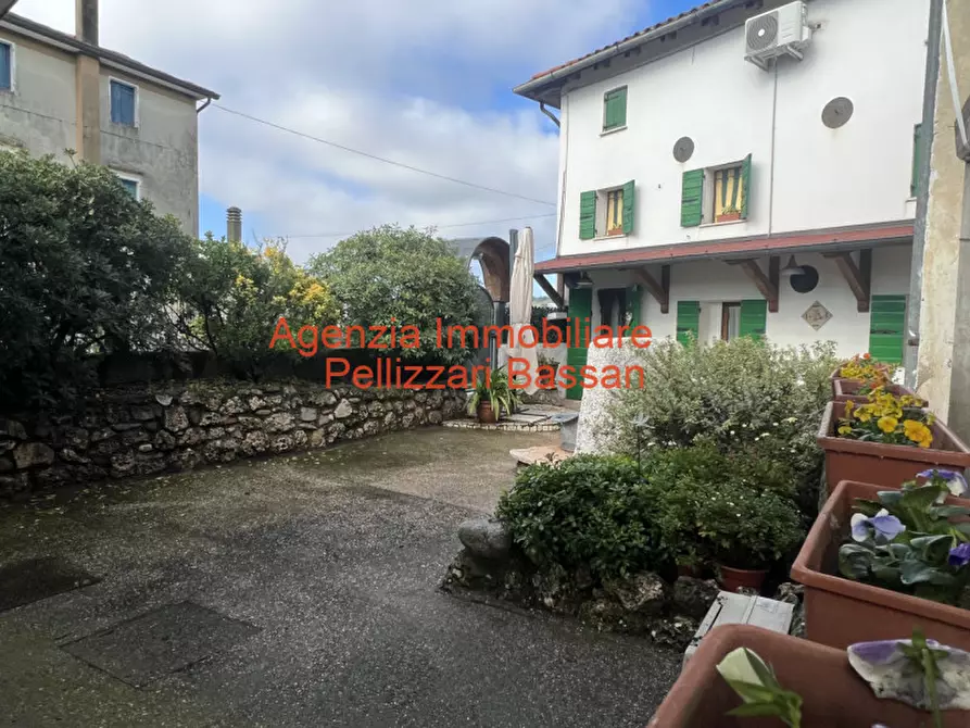 Immagine 35 di Casa indipendente in vendita  in VIA SCHIAVONESCA 38 a Nervesa Della Battaglia