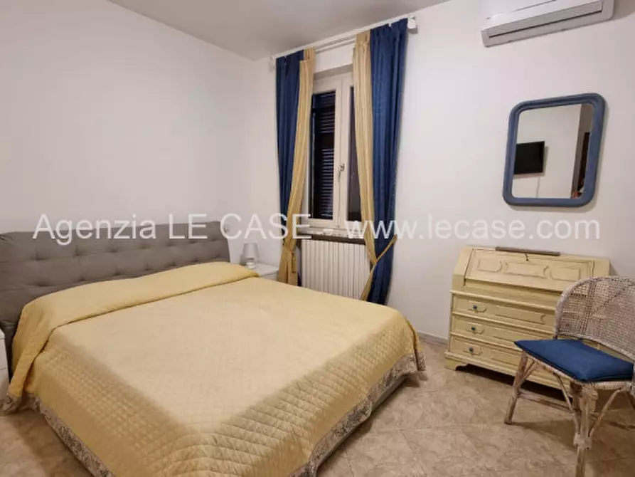 Immagine 17 di Villa in vendita  a Forte Dei Marmi