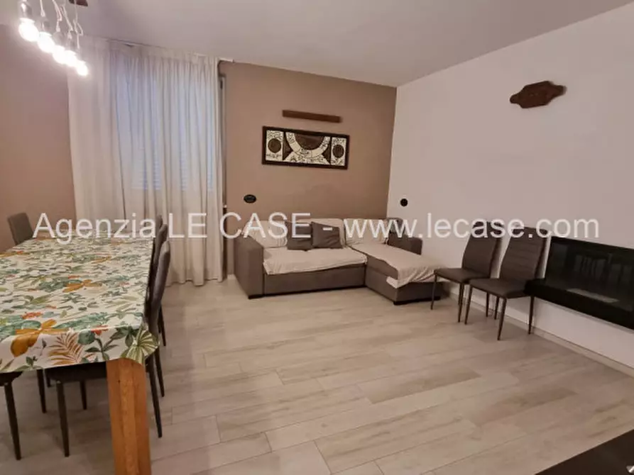 Immagine 5 di Casa bifamiliare in vendita  a Forte Dei Marmi