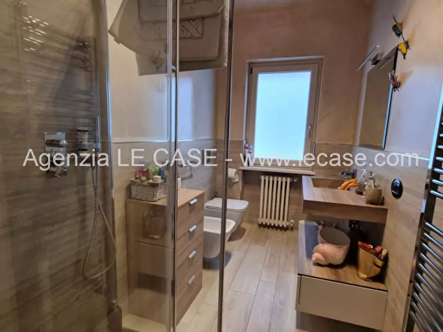 Immagine 8 di Casa bifamiliare in vendita  a Forte Dei Marmi