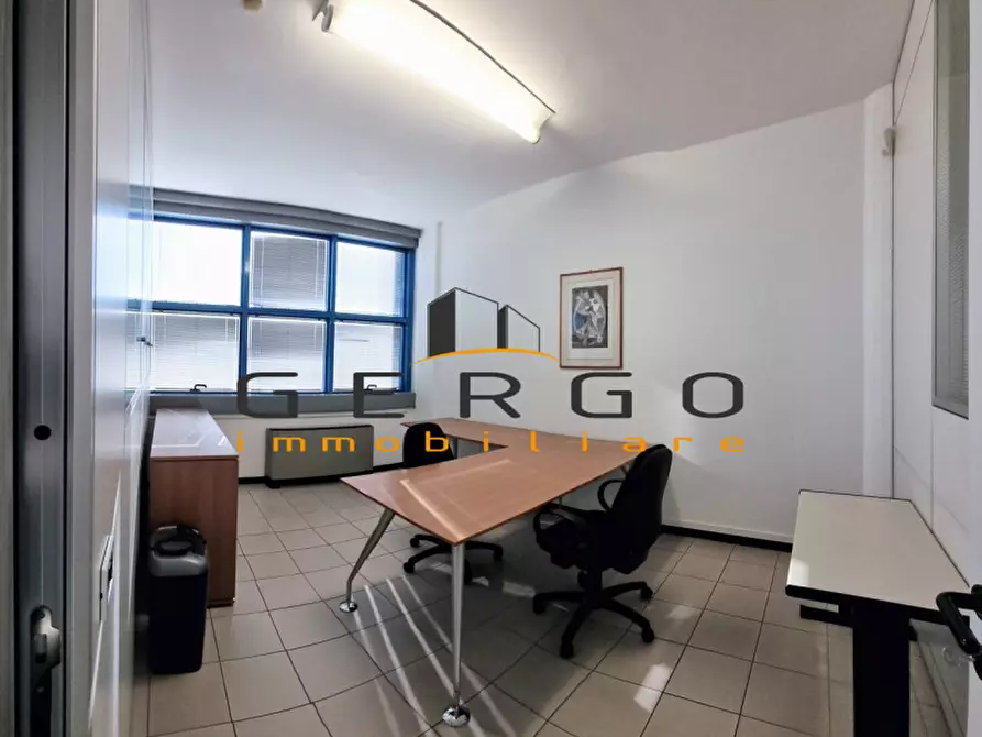 Immagine 1 di Ufficio in affitto  in VIA ADOLFO VITAL a Conegliano