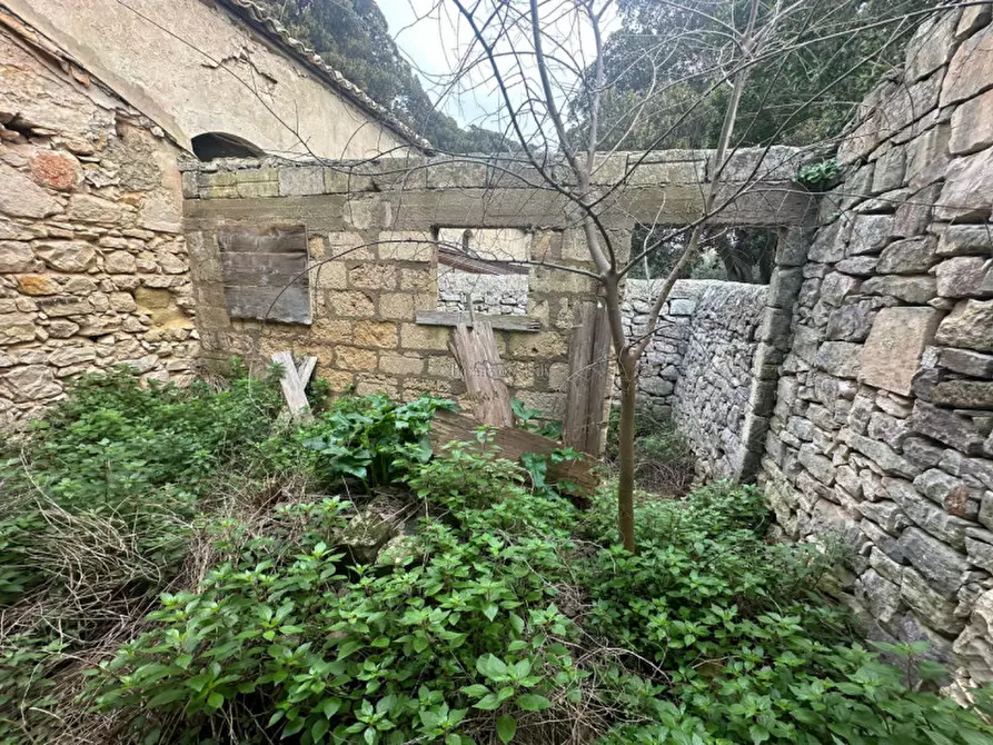 Immagine 8 di Casa indipendente in vendita  in Castello di Donnafugata a Ragusa