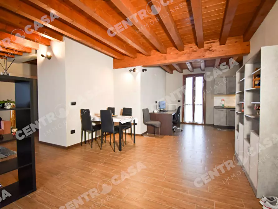 Immagine 1 di Appartamento in vendita  in Via Cavour 2 a Bonavigo