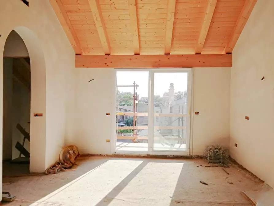 Immagine 5 di Attico in vendita  a Rovigo