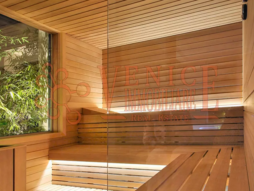 Immagine 4 di Attività commerciale in vendita  a Mira