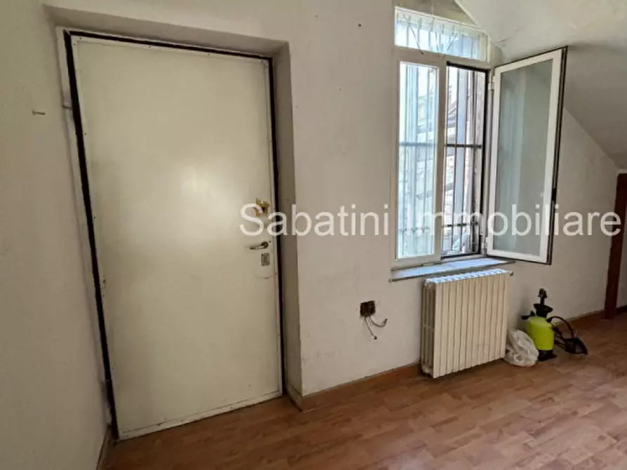 Immagine 13 di Negozio in vendita  in Via Gran Sasso, 67 a Pescara