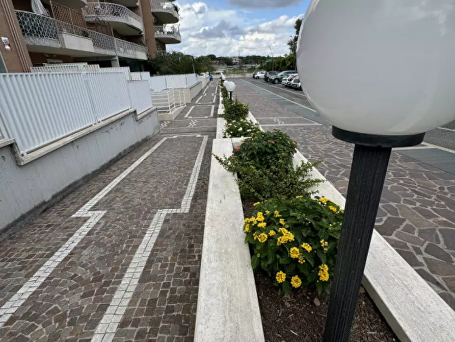 Immagine 7 di Appartamento in vendita  in Largo giuseppe guastalla a Roma