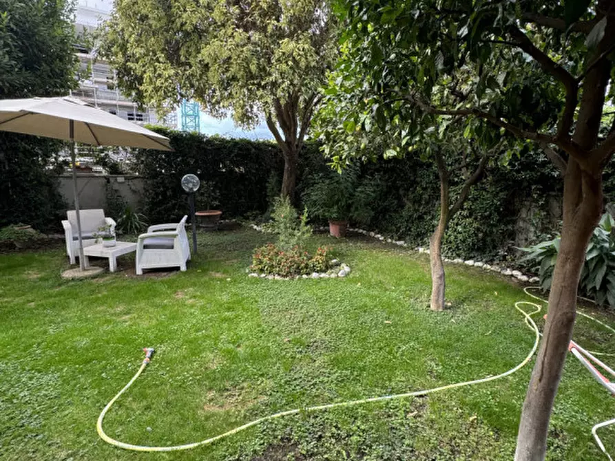 Immagine 19 di Appartamento in vendita  in Largo giuseppe guastalla a Roma