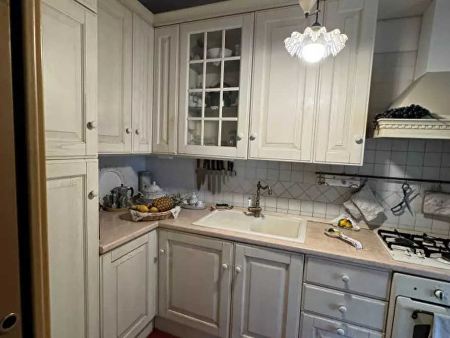 Immagine 24 di Appartamento in vendita  in Largo giuseppe guastalla a Roma