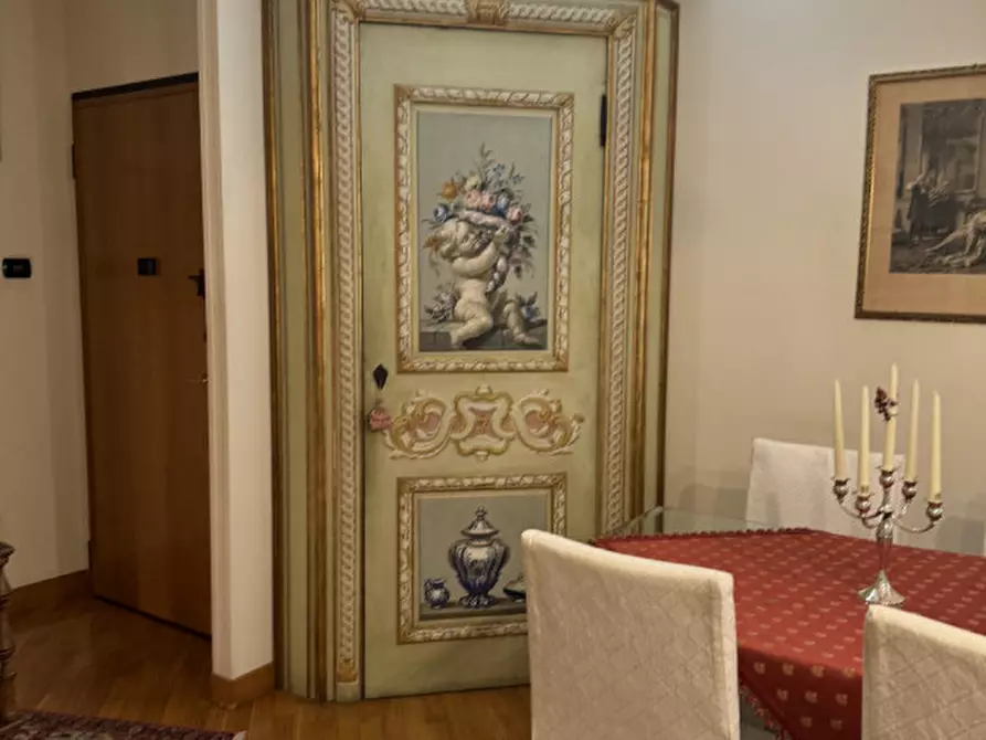 Immagine 27 di Appartamento in vendita  in Largo giuseppe guastalla a Roma