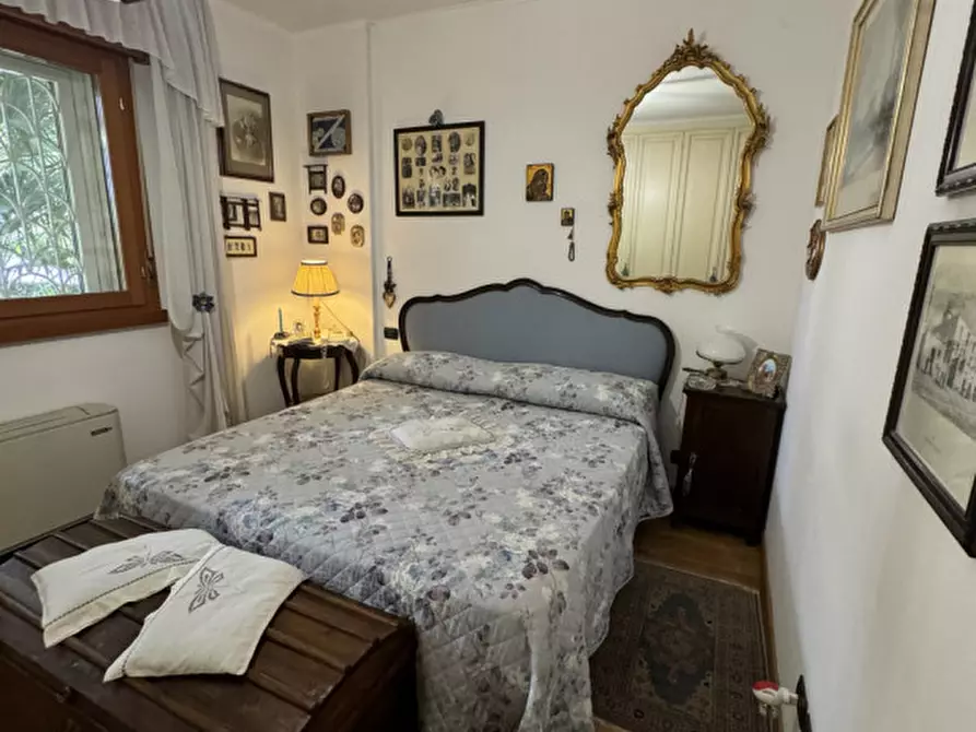 Immagine 33 di Appartamento in vendita  in Largo giuseppe guastalla a Roma