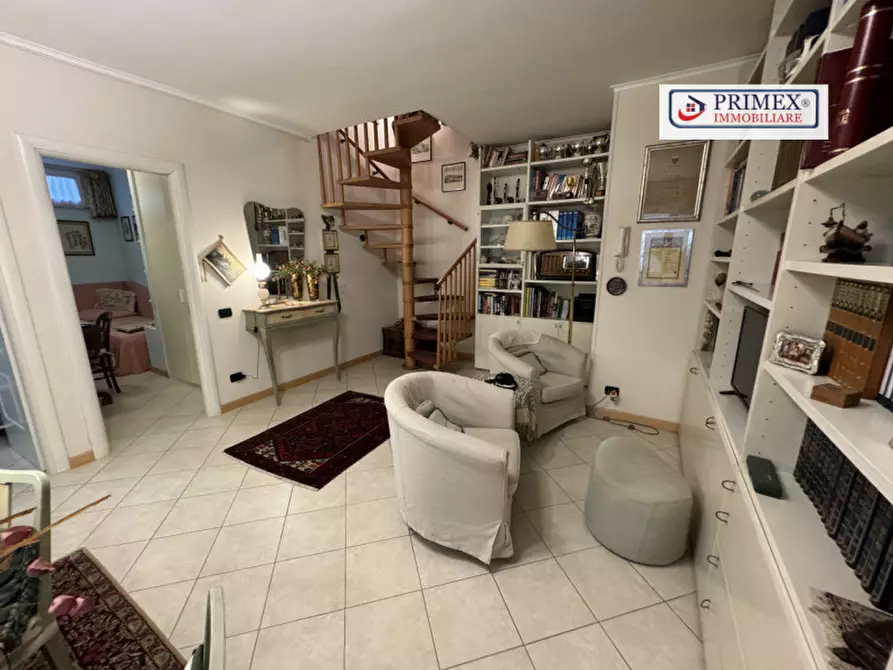 Immagine 38 di Appartamento in vendita  in Largo giuseppe guastalla a Roma