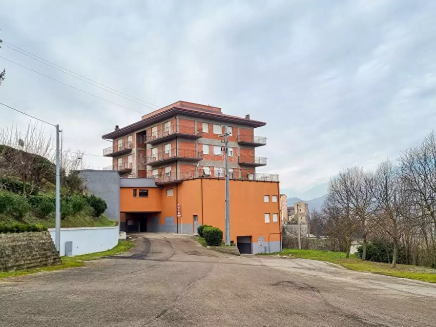 Immagine 23 di Appartamento in vendita  in via Puccini a Sassocorvaro Auditore