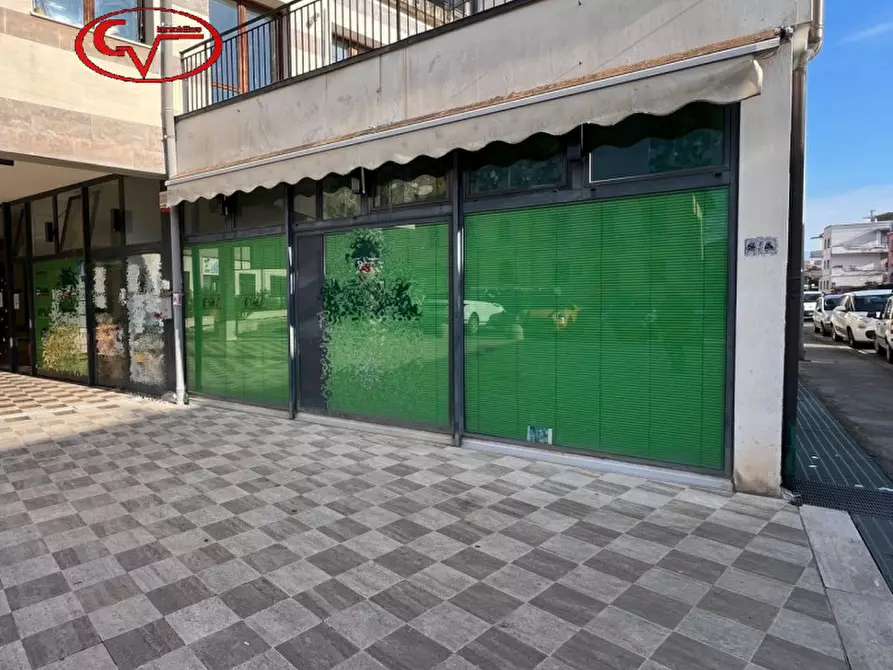 Immagine 6 di Negozio in affitto  in via puccini a Montevarchi