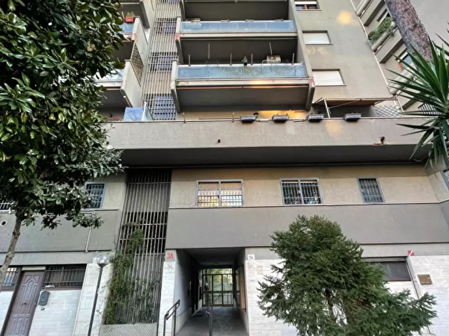 Immagine 1 di Appartamento in vendita  in VIA PESCOSOLIDO 56 a Roma