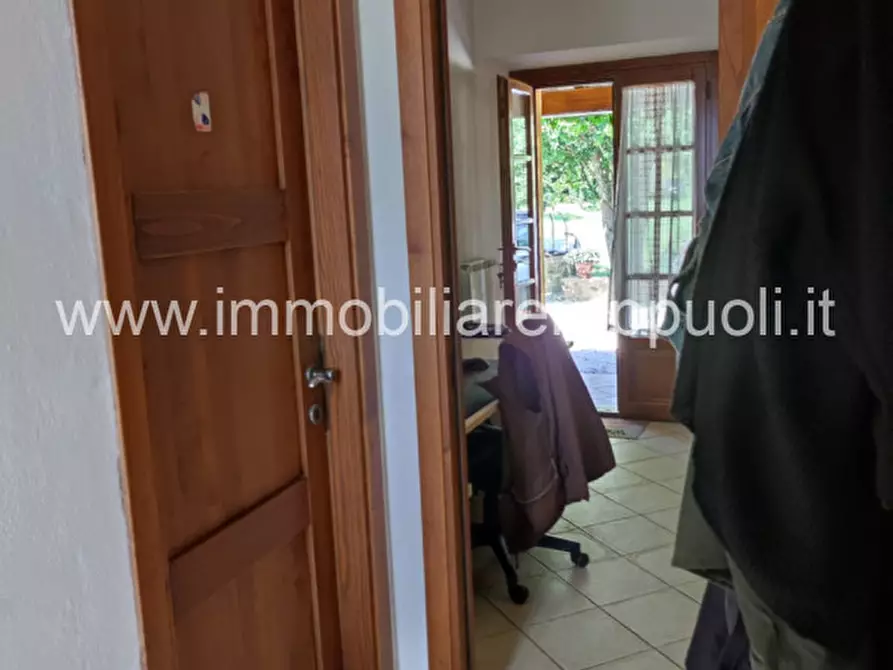 Immagine 12 di Casa indipendente in vendita  a Sinalunga