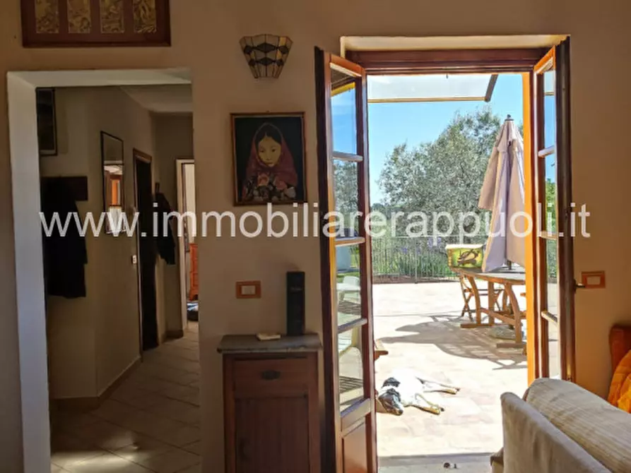 Immagine 16 di Casa indipendente in vendita  a Sinalunga