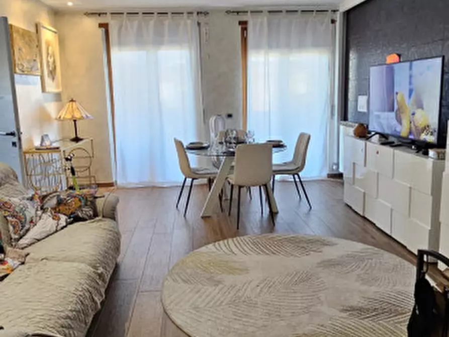 Immagine 5 di Appartamento in vendita  in Via Molinara a Bussolengo