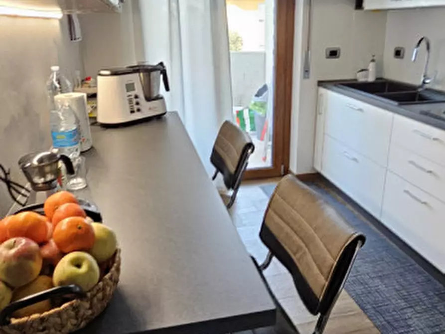 Immagine 6 di Appartamento in vendita  in Via Molinara a Bussolengo