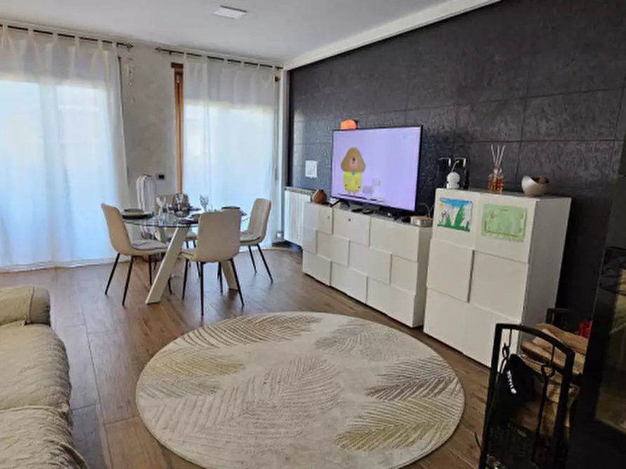 Immagine 11 di Appartamento in vendita  in Via Molinara a Bussolengo