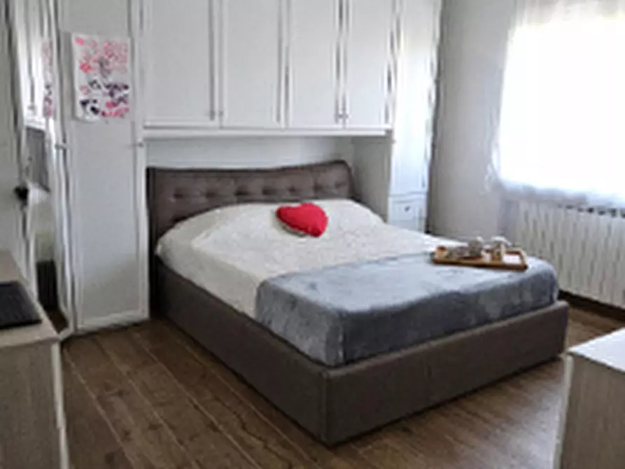 Immagine 14 di Appartamento in vendita  in Via Molinara a Bussolengo