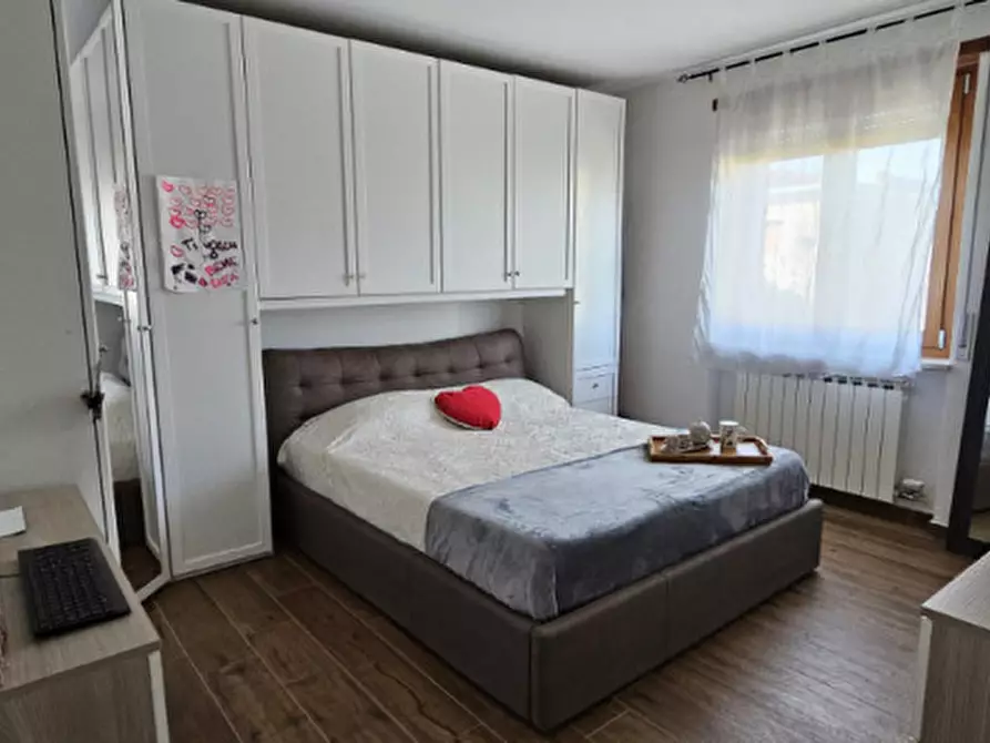 Immagine 15 di Appartamento in vendita  in Via Molinara a Bussolengo