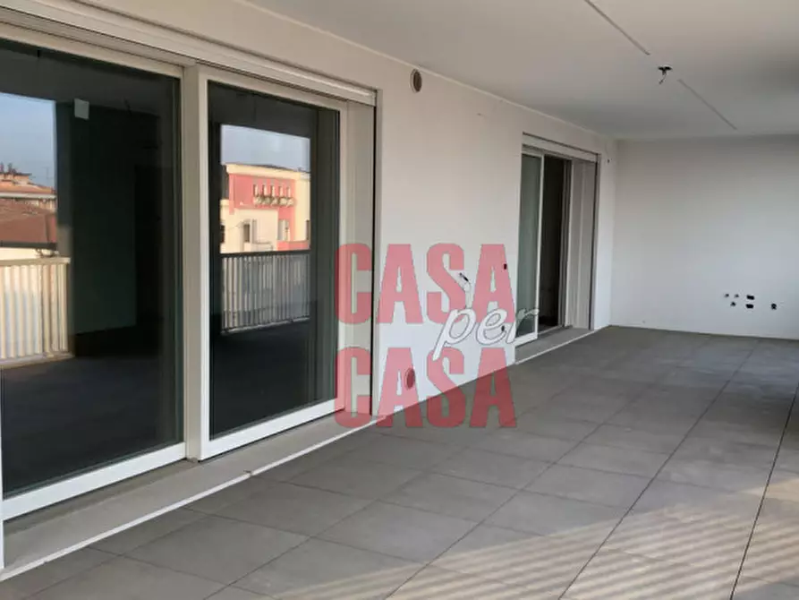 Immagine 6 di Attico in vendita  in via A. Volta a Padova