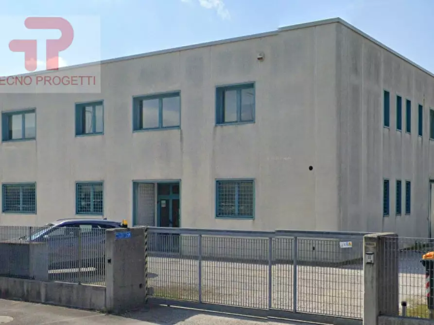 Immagine 2 di Magazzino in vendita  in Zona industriale Padova a Padova