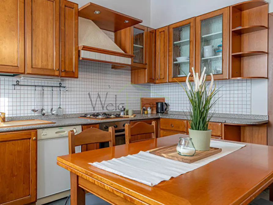 Immagine 11 di Appartamento in affitto  in Via Zezio 3 a Como