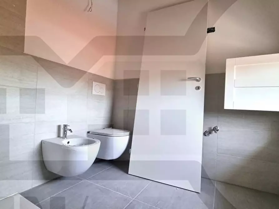 Immagine 12 di Appartamento in vendita  in viale orsini a Lugo