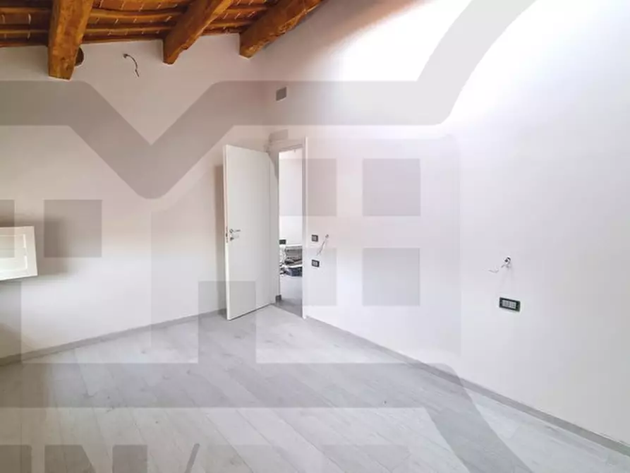 Immagine 14 di Appartamento in vendita  in viale orsini a Lugo