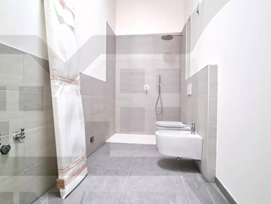 Immagine 19 di Appartamento in vendita  in viale orsini a Lugo