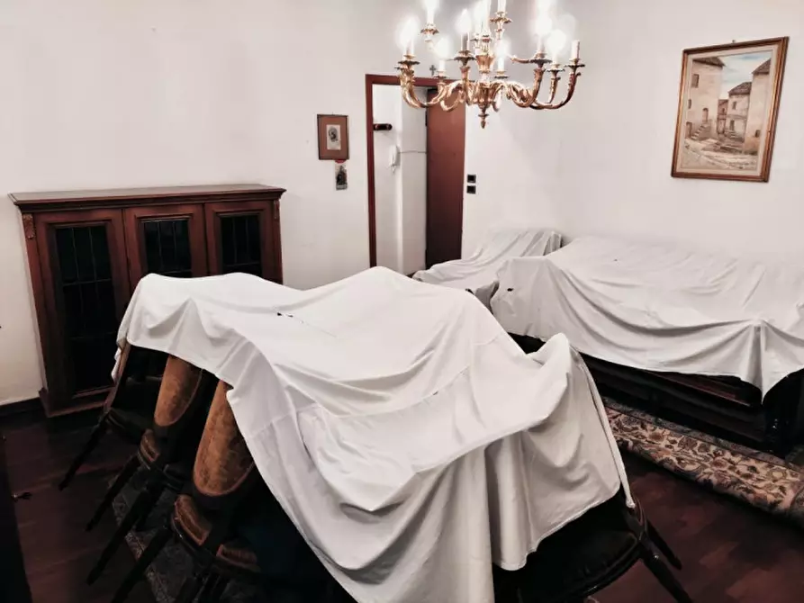 Immagine 3 di Palazzo in vendita  in VIA CARLO ROMANO 86 a Cesate