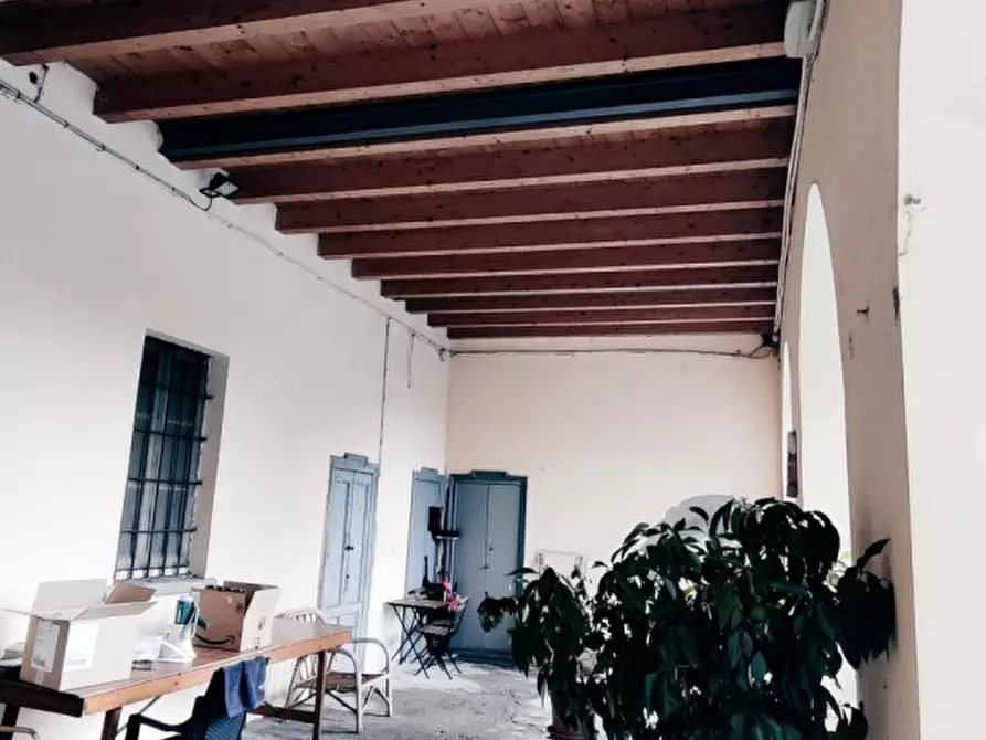 Immagine 17 di Palazzo in vendita  in VIA CARLO ROMANO 86 a Cesate