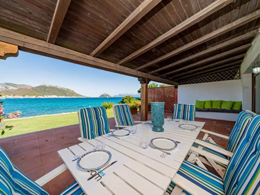 Immagine 4 di Appartamento in vendita  in via del ginepro a Golfo Aranci