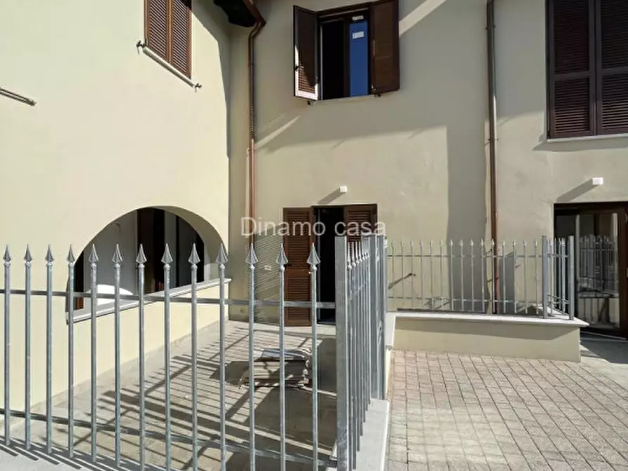 Immagine 23 di Casa indipendente in vendita  a Prato