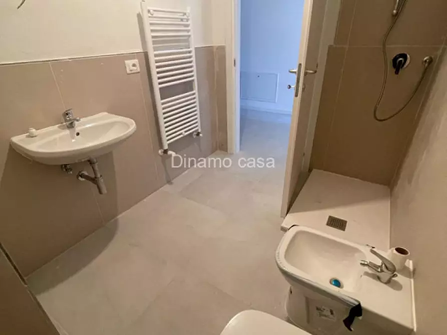 Immagine 24 di Casa indipendente in vendita  a Prato