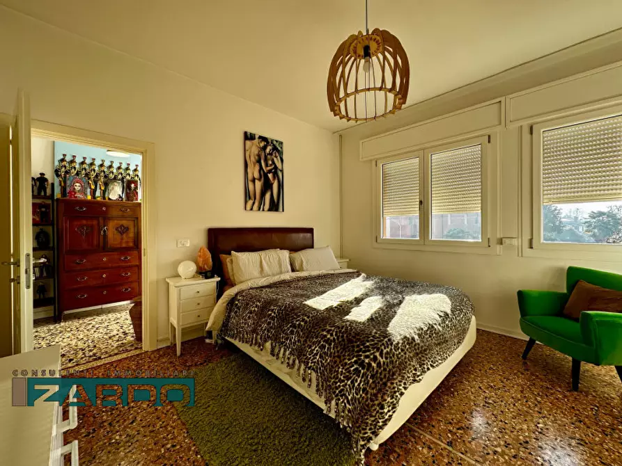 Immagine 12 di Casa bifamiliare in vendita  a Castelfranco Veneto